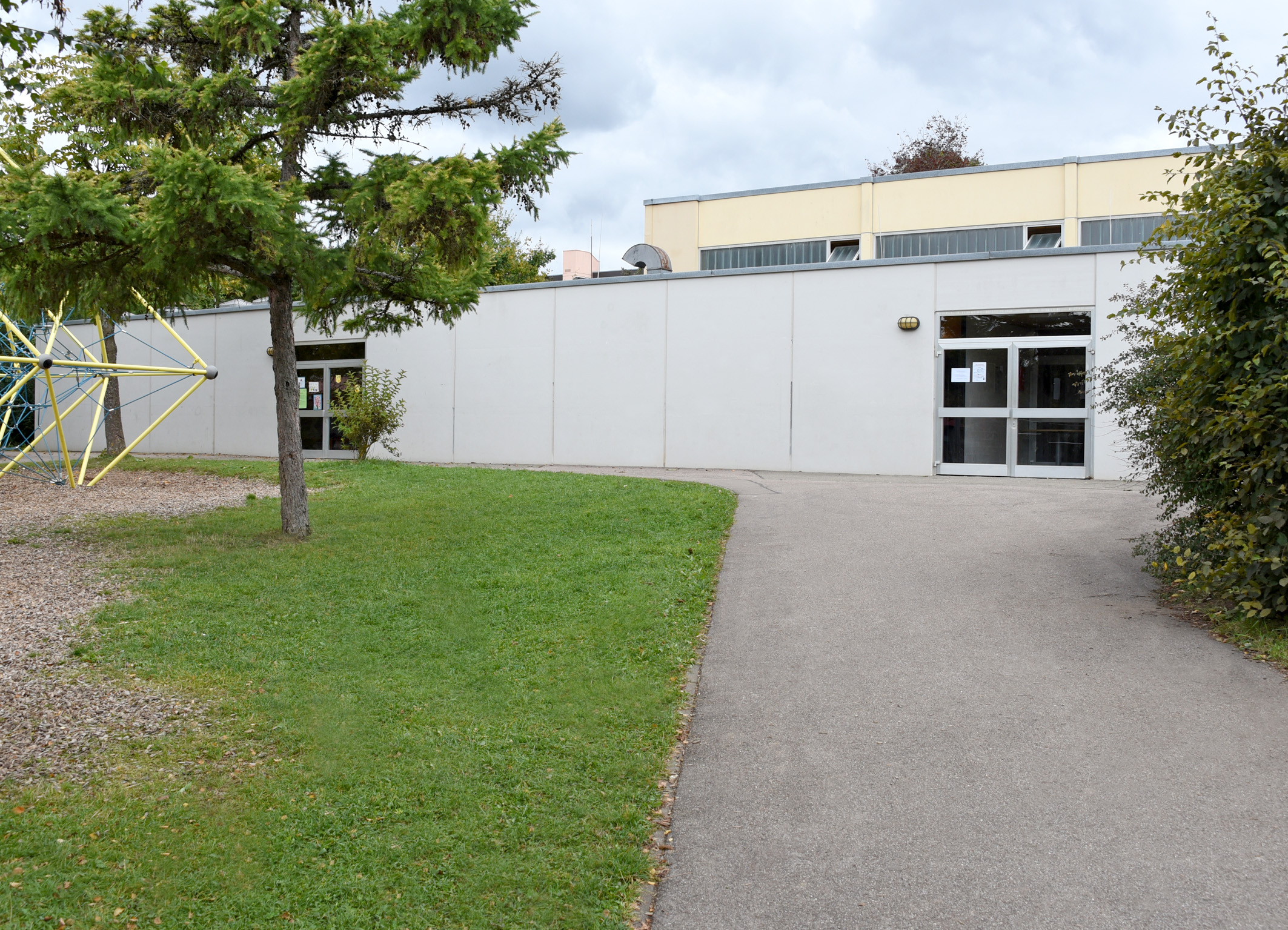 Mittelrainschule - Turnhalle Mittelrainschule - Turnhalle
